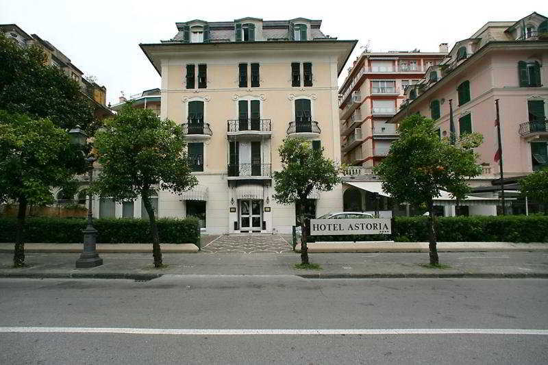Hotel Astoria Rapallo Esterno foto